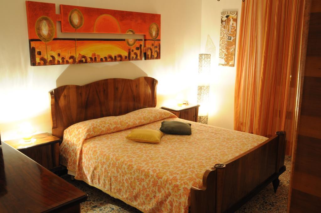Casa Tarragona Bed and Breakfast Alghero Kamer foto