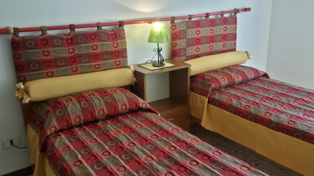 Casa Tarragona Bed and Breakfast Alghero Buitenkant foto